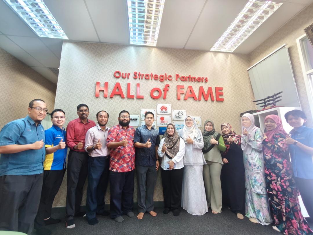 WhatsApp_Image_2025-04-30_at_14.42.20_-_WAN_HUSNIATI_BT_WAN_ABDULLAH_MDA